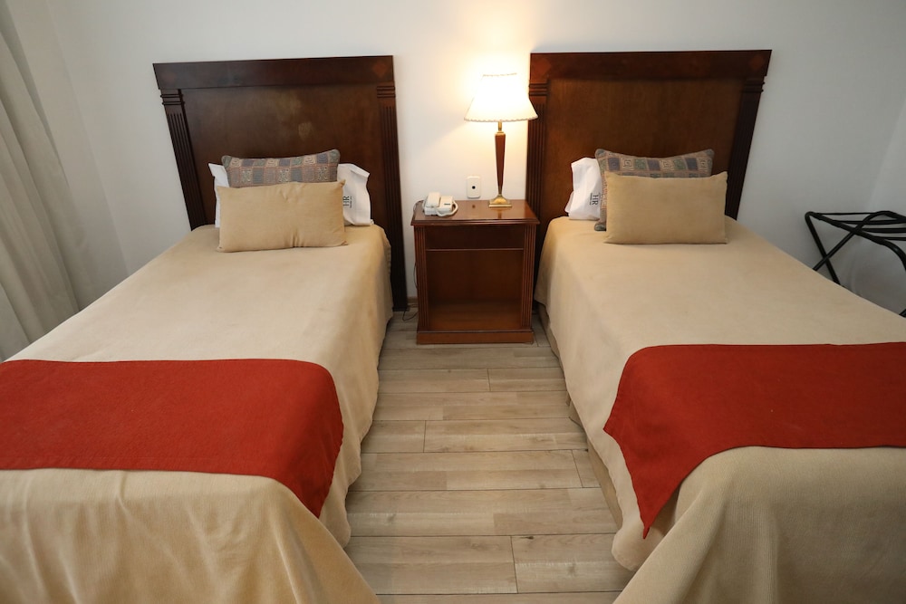 Hotel HR Esmeralda Luxor By Nobile 12/54
