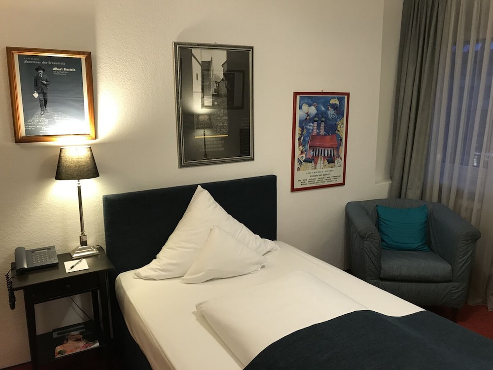 Hotel Nymphenburg City 32/72