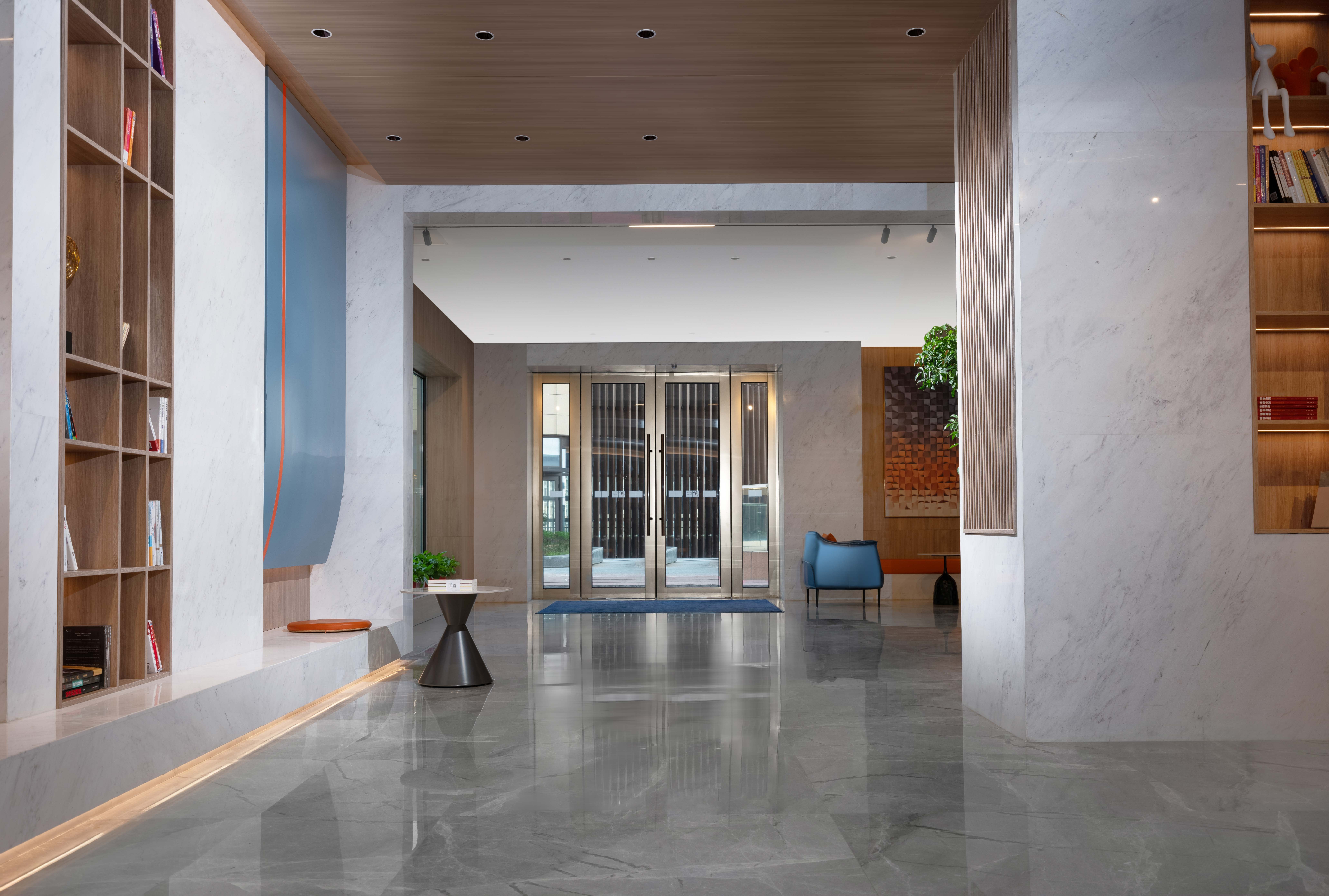 Holiday Inn Express Suzhou Shihu University Town 10/18