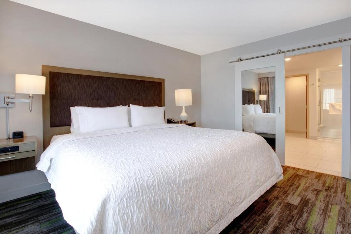 Ramada by Wyndham St. Paul AB 17/44
