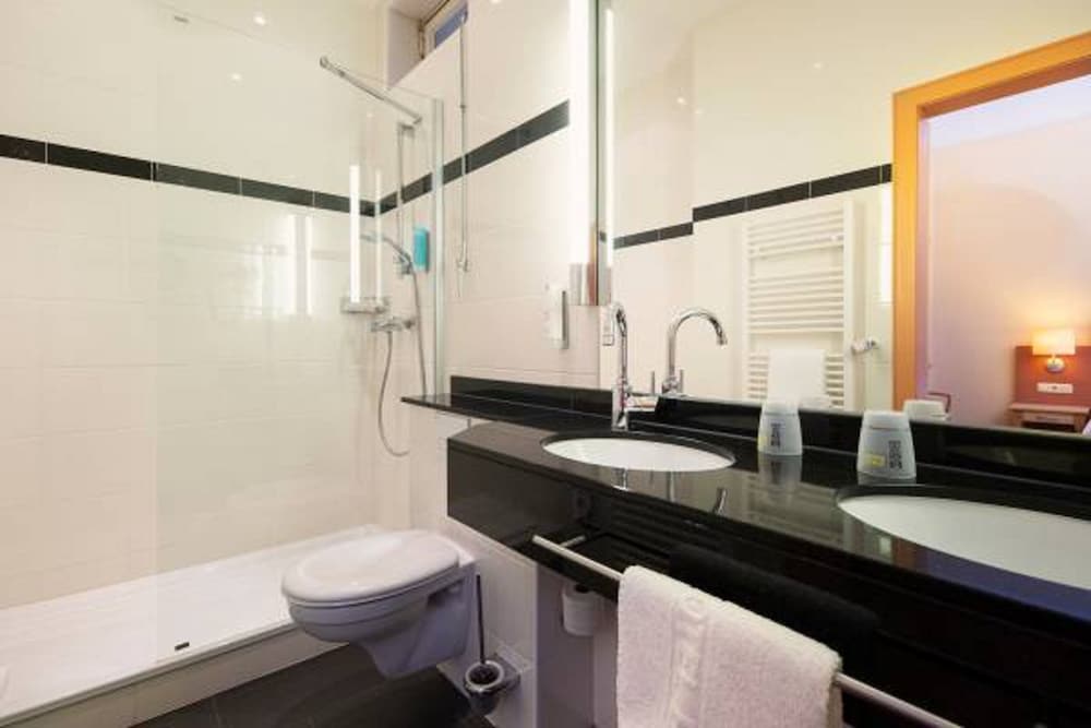 ACHAT Sternhotel Bonn 38/47