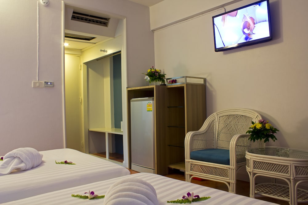 On Hotel Phuket 29/71