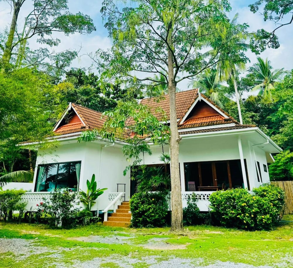 The Beach Samui 63/71
