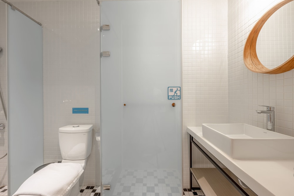 Light Hostel Hualien 40/45