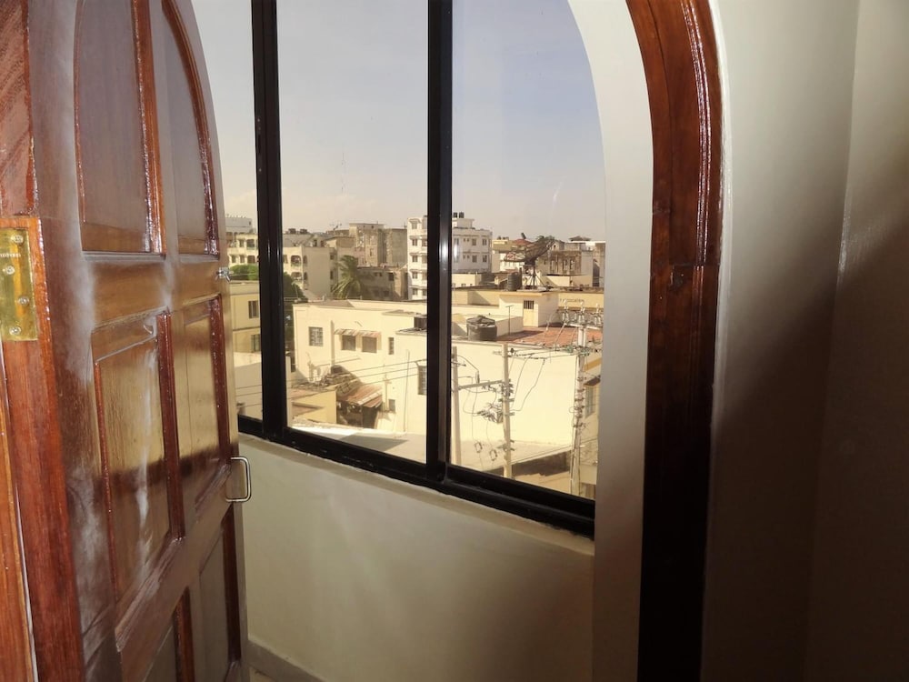 Regency Park Hotel Mombasa 31/42
