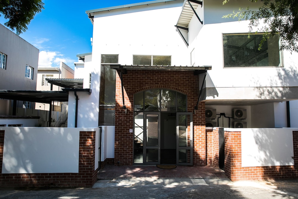 Zeederberg Corner 7/30