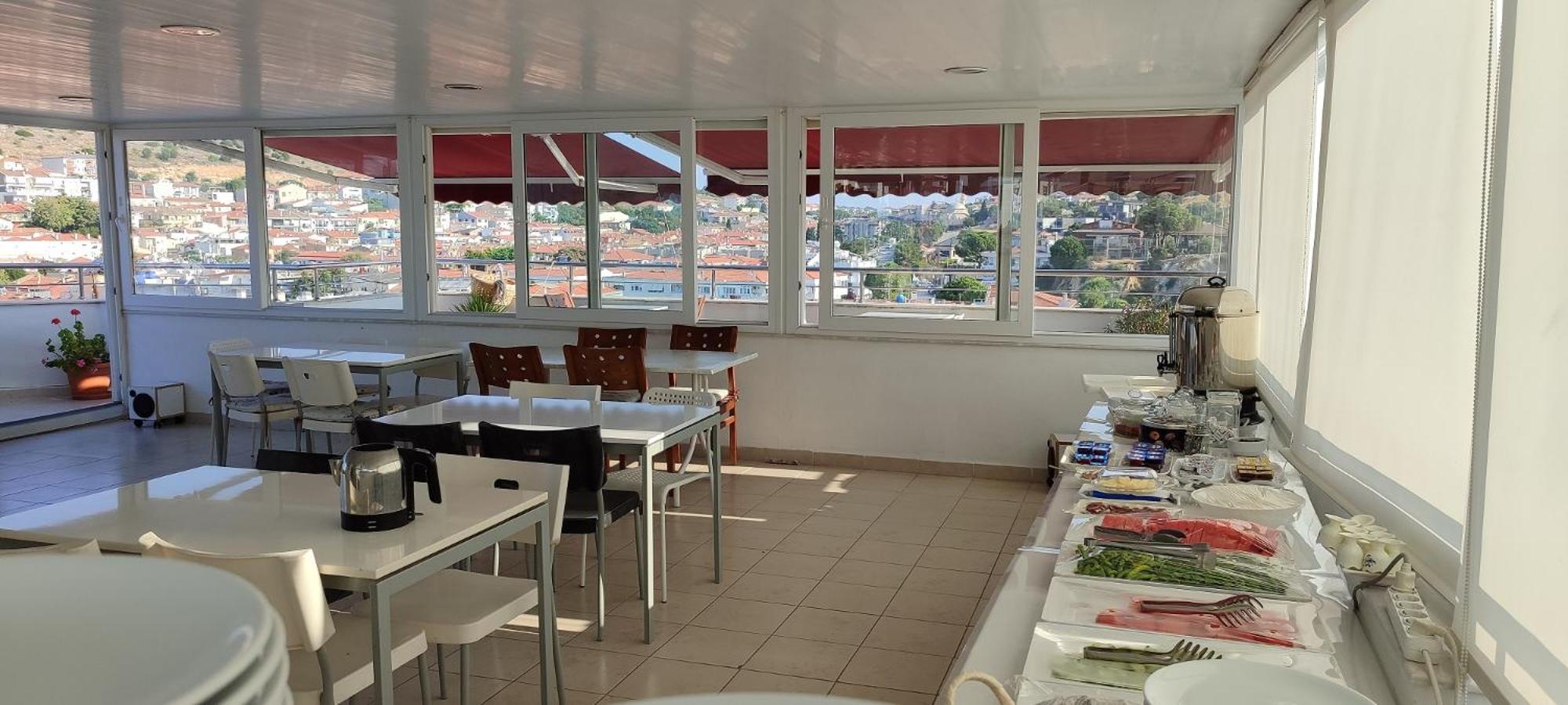 Bonapart Hotel 33/47