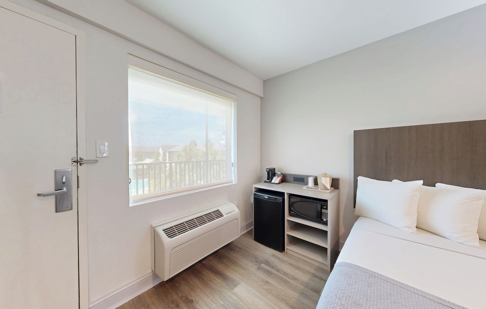 Avanti International Resort 20/67