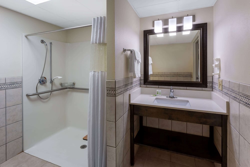 Americinn By Wyndham Wausau 16/50
