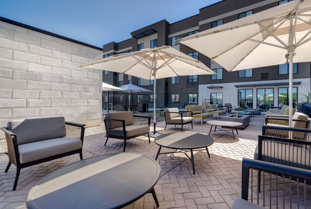 WaterWalk Extended Stay by Wyndham Tucson 24/39