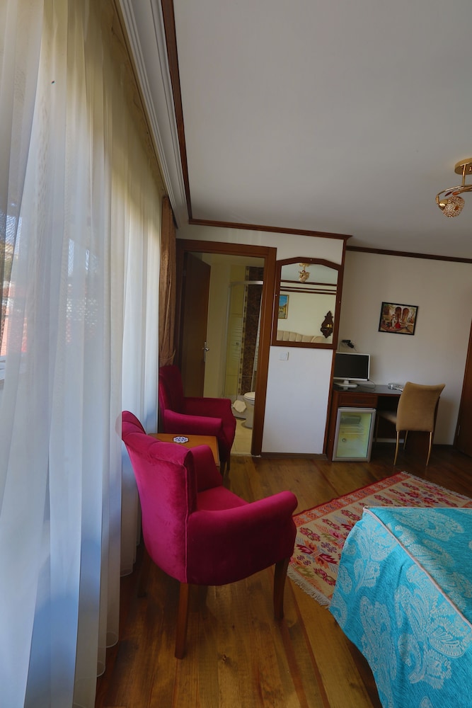 Hotel Ankatra 51/70