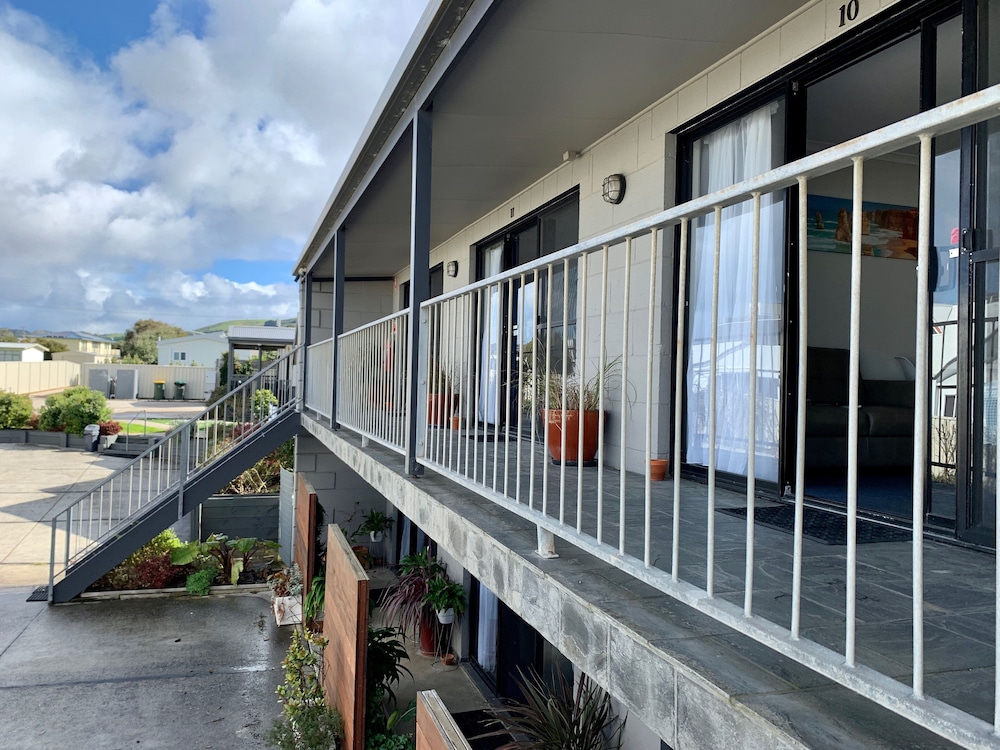 Apollo Bay Waterfront Motor Inn 5/80