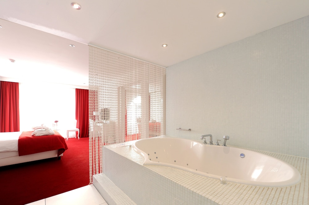 Hotel Van Der Valk Brugge Oostkamp 66/67