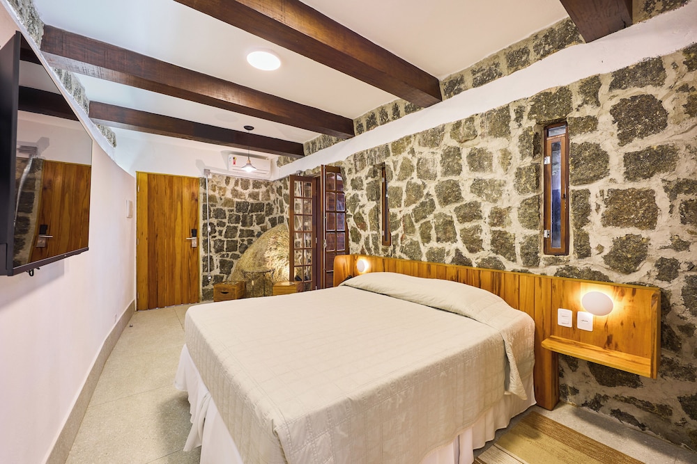 Hotel Coquille 52/85