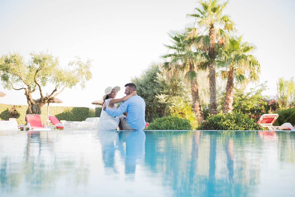 Les Flamants Roses Thalasso Spa 26/83
