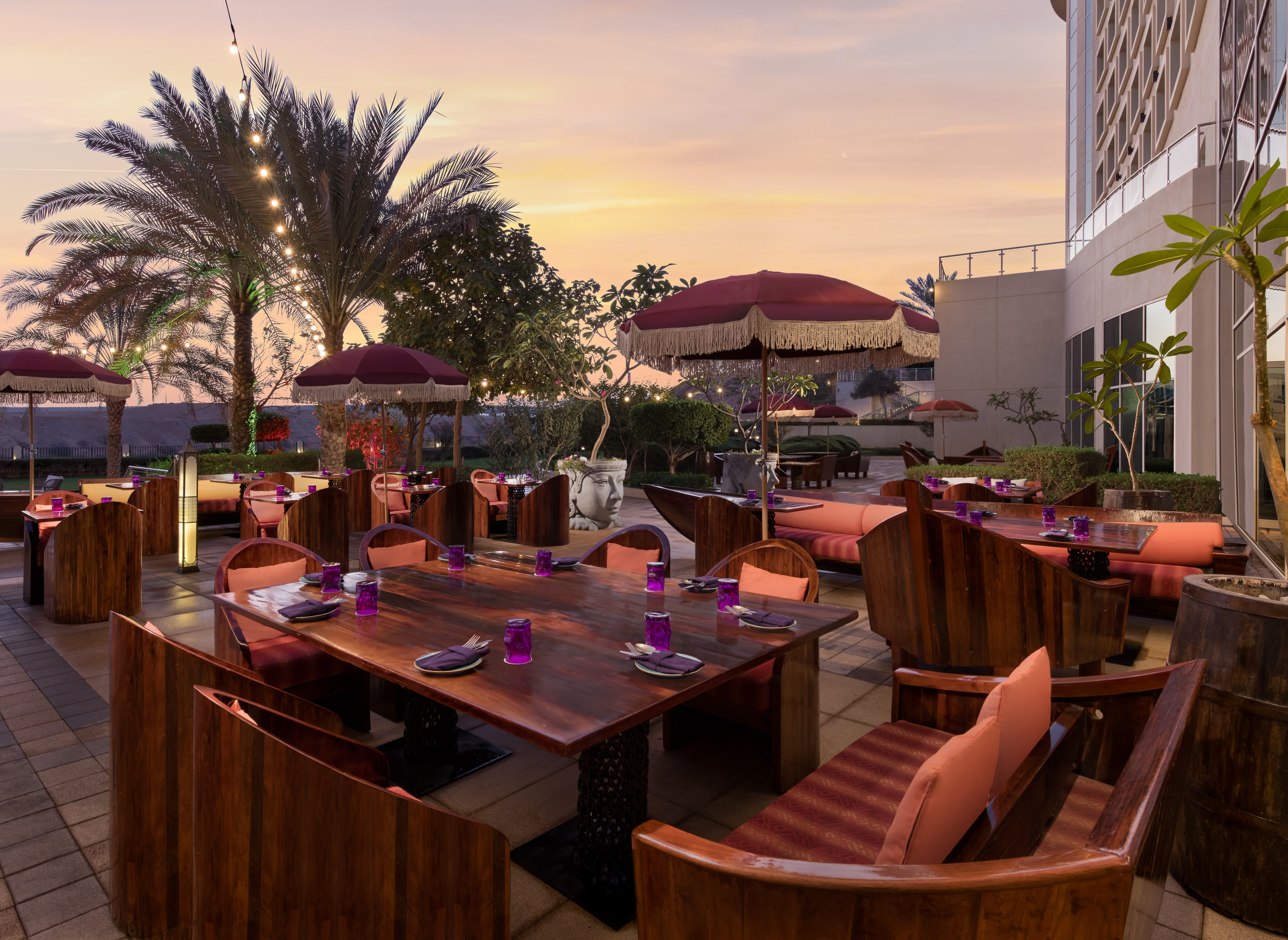Crowne Plaza Muscat Oman Convention and Exhibition Centre (OCEC) 55/76