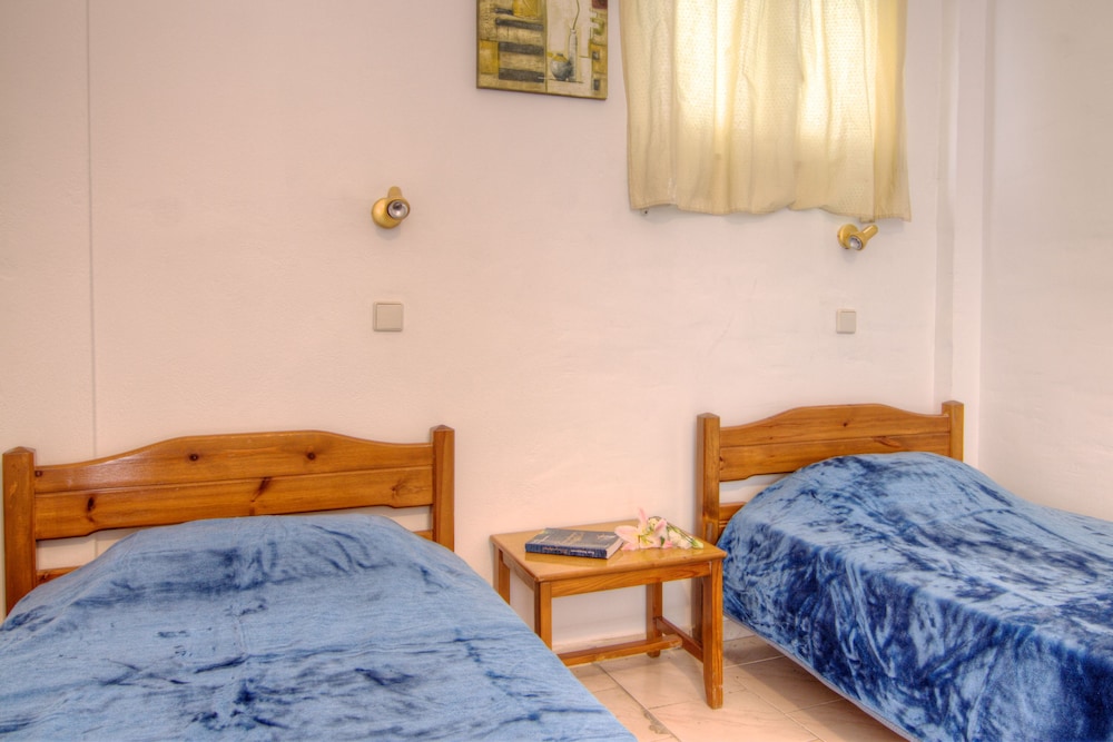 Sunrise Hotel and Apartments Rodakino 33/73