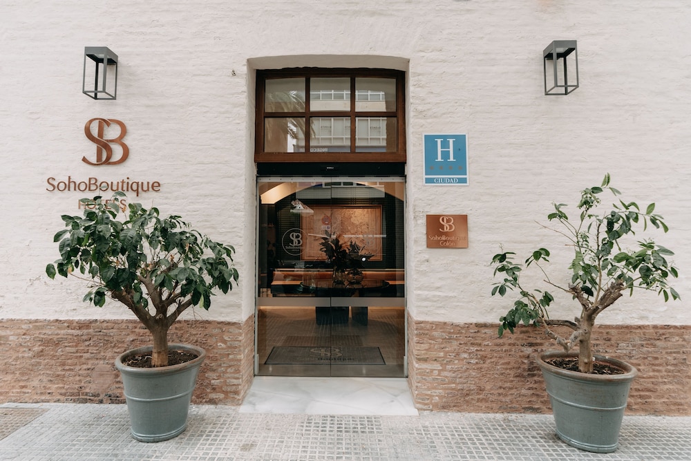 Soho Boutique Colon 6/40
