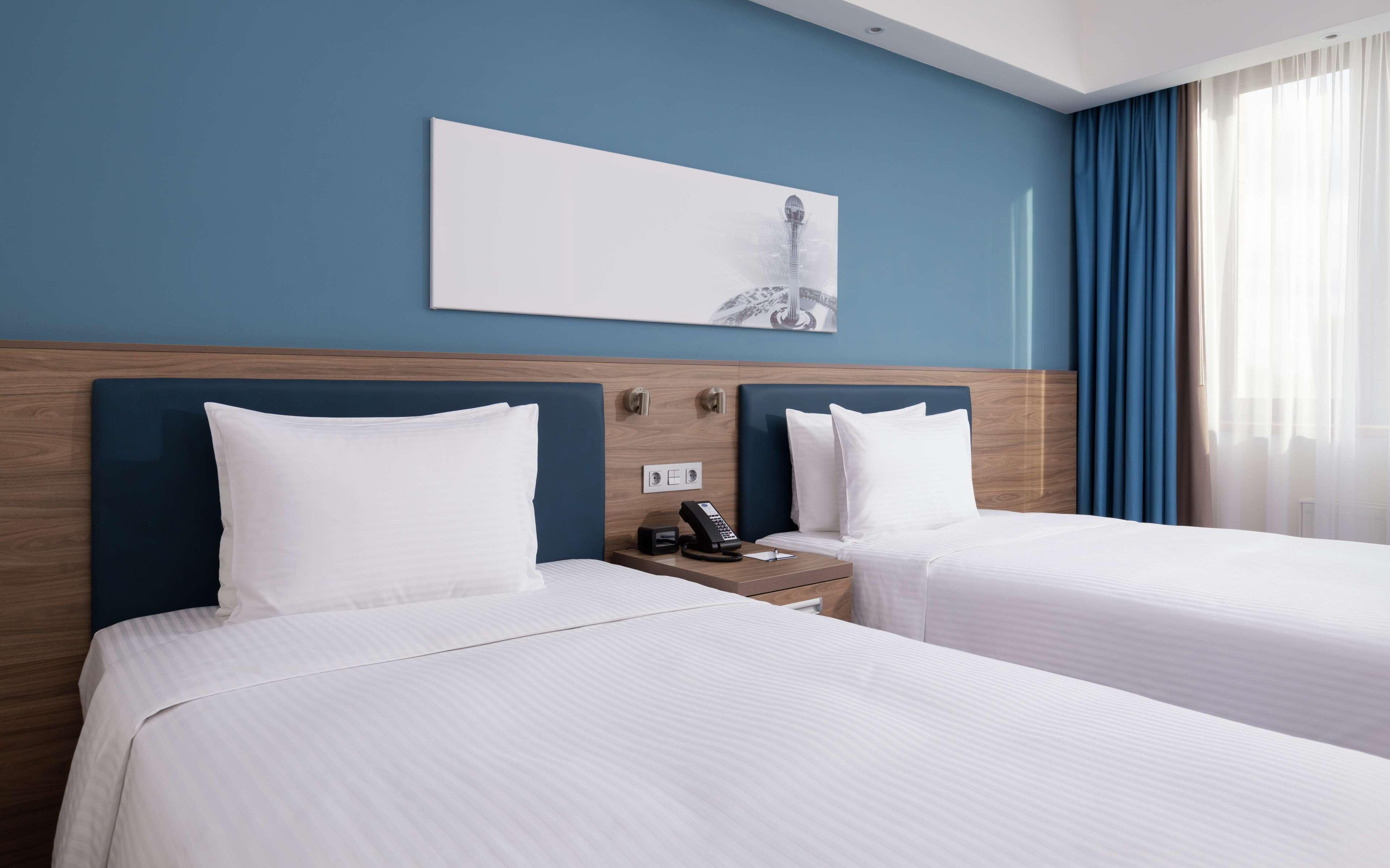 Standard, Twin Beds