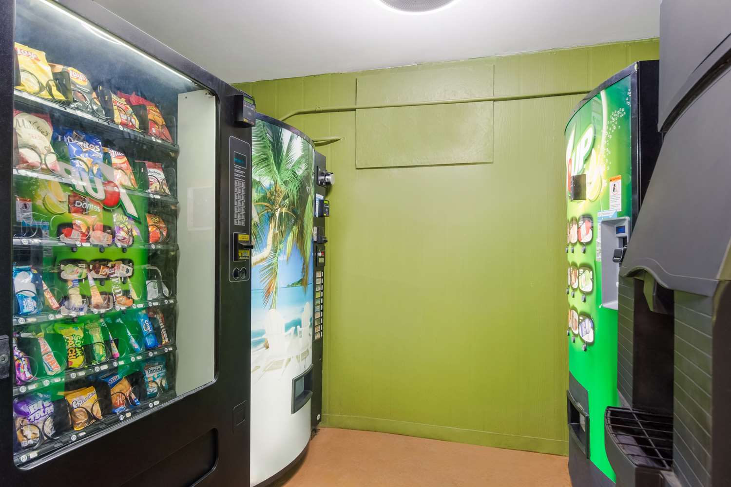 SureStay Hotel by Best Western St. Pete Clearwater Airport 30/43