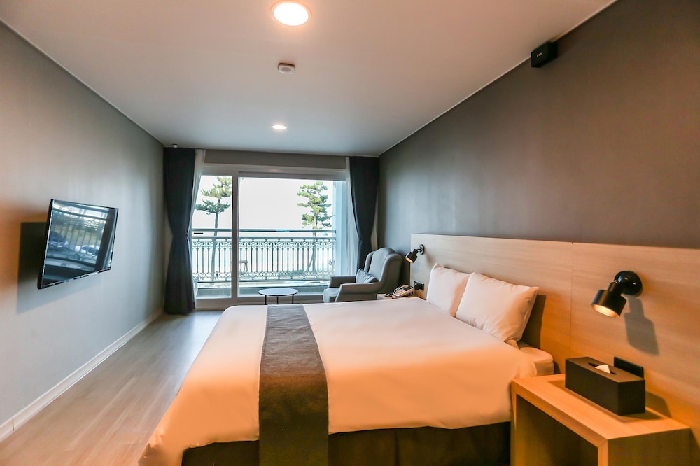 Gyeongpo Soo Hotel 29/68