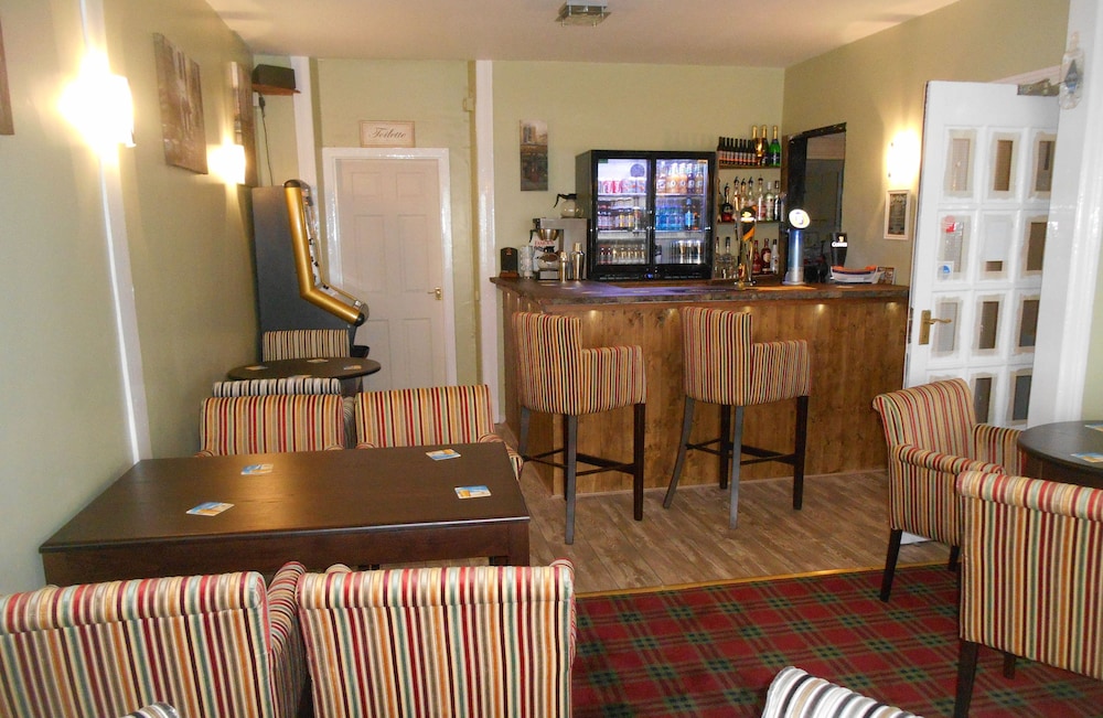 Glenroy Hotel 21/35
