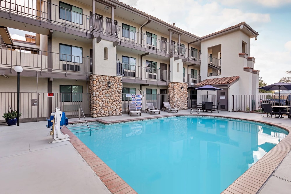 Hillstone Inn Tulare, Ascend Hotel Collection 5/59