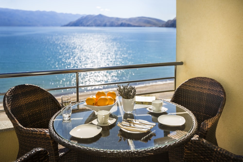 Valamar Atrium Baska Residence 30/50