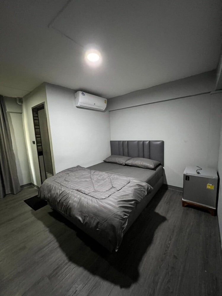 W71 Hotel bangkok 15/50