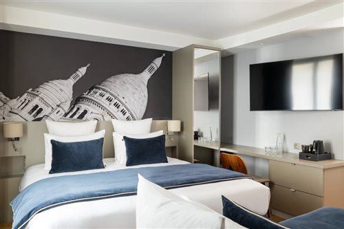 Room, Double or Twin Bed, Sauna