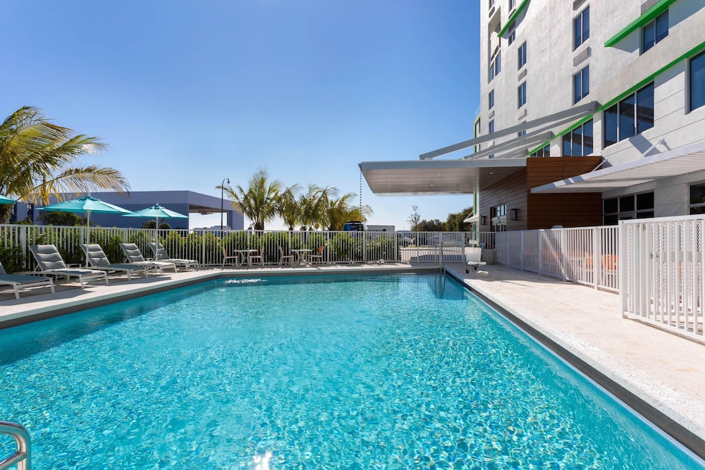 Wyndham Garden Miami International Airport 44/50