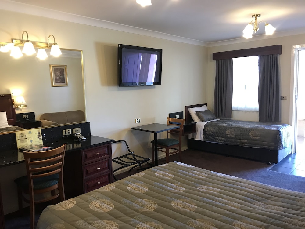Albury Georgian Motel Suites 22/35