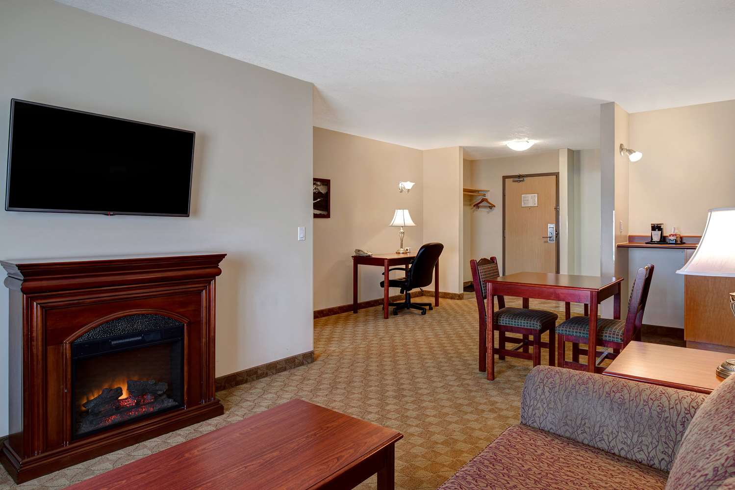 Days Inn by Wyndham Dawson Creek 27/40