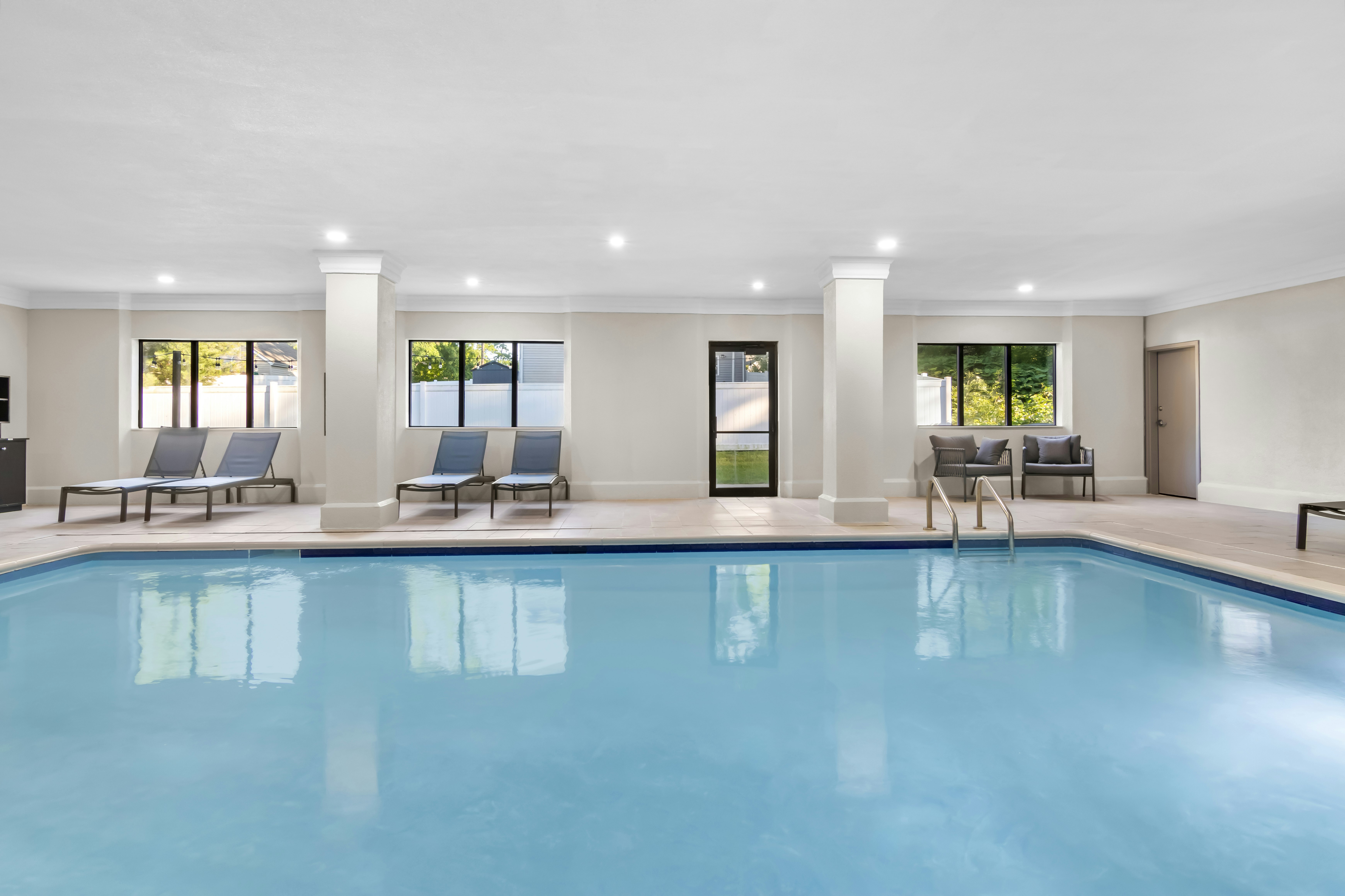 Hampton Inn Portage 25/42
