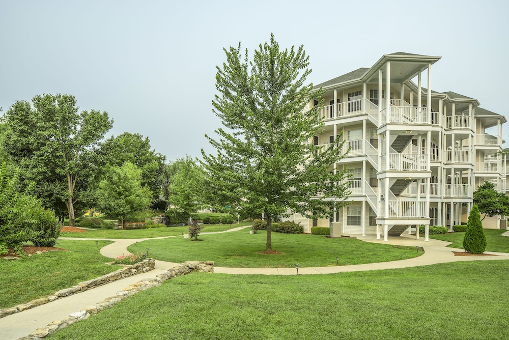 The Suites At Fall Creek 35/49