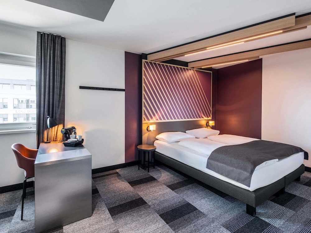 PREMIUM, KING BED