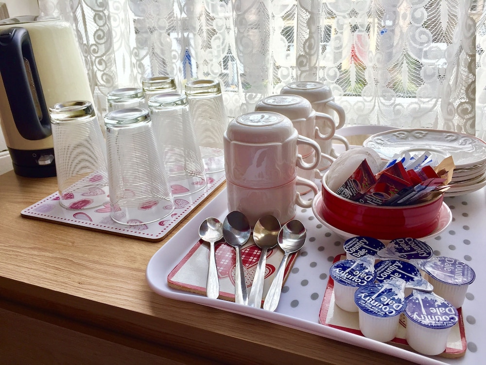 16 PILRIG GUEST HOUSE 35/60