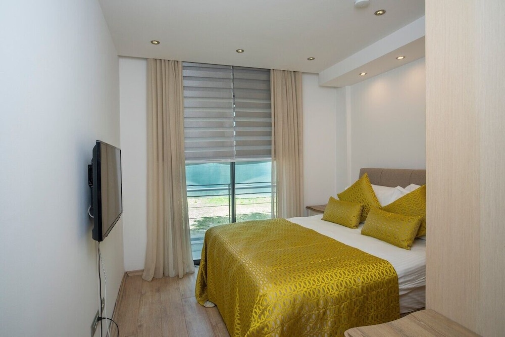 Alya Sierra Bodrum 17/60