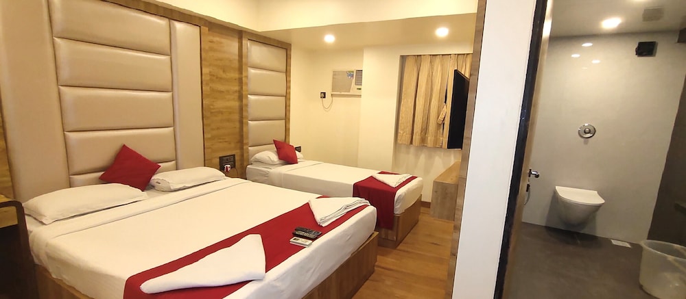 HOTEL HERITAGE DAKSHIN 20/50