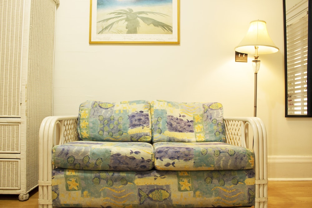 Duval House 29/50