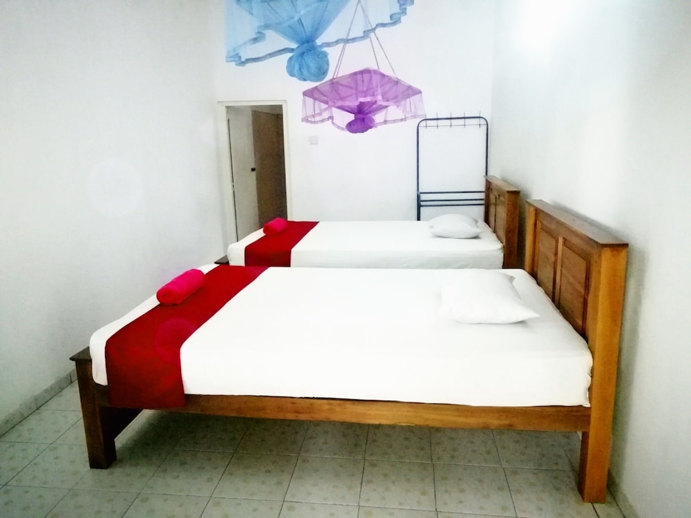 Jayaru Guest House 11/36