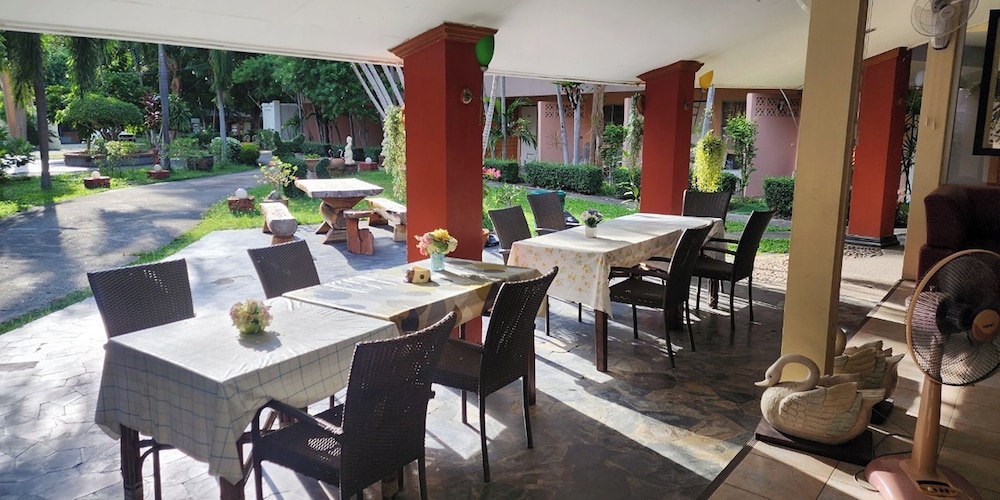 Safari Riviera Resort 36/50