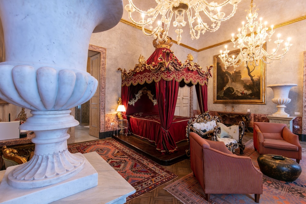 Palazzo Doria Napoli 31/50