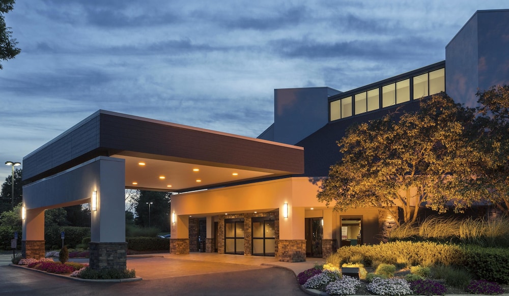 DoubleTree by Hilton Columbus Dublin, OH 3/34