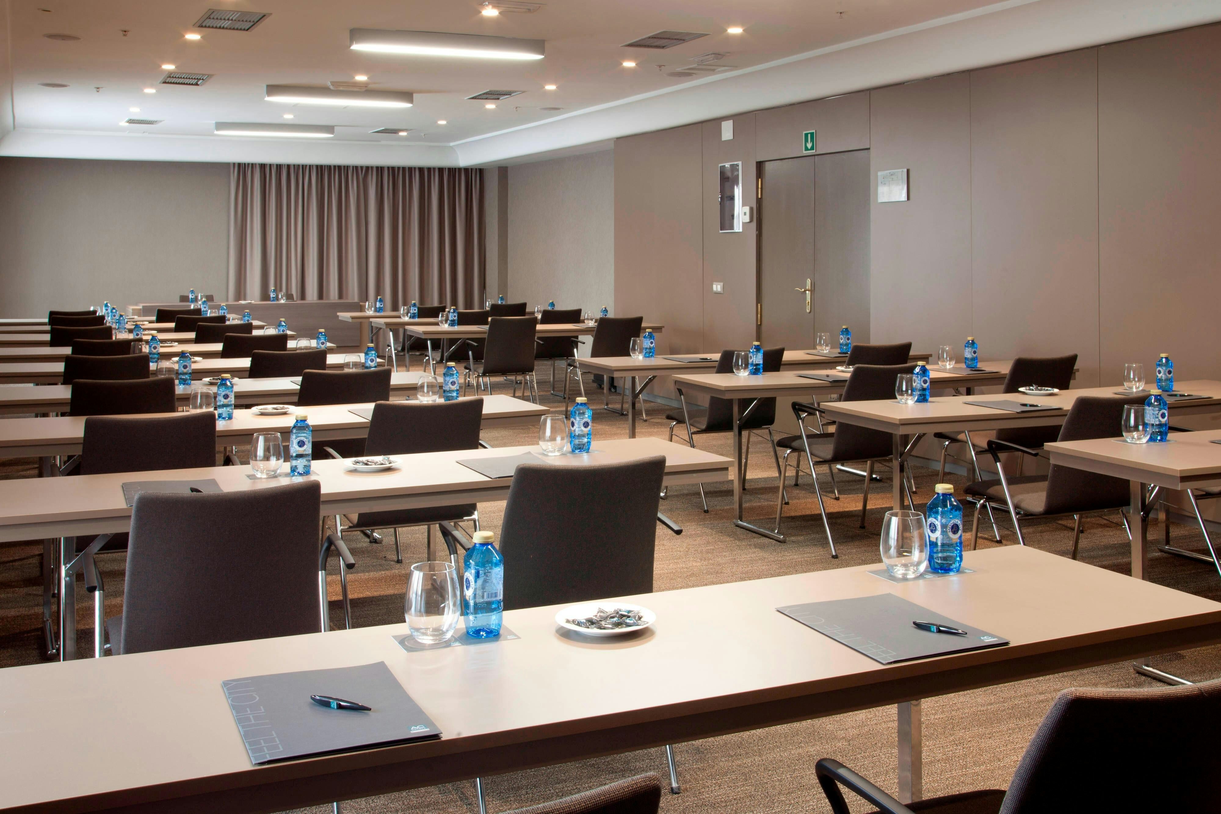 Ac Hotel Iberia Las Palmas By Marriott 46/54