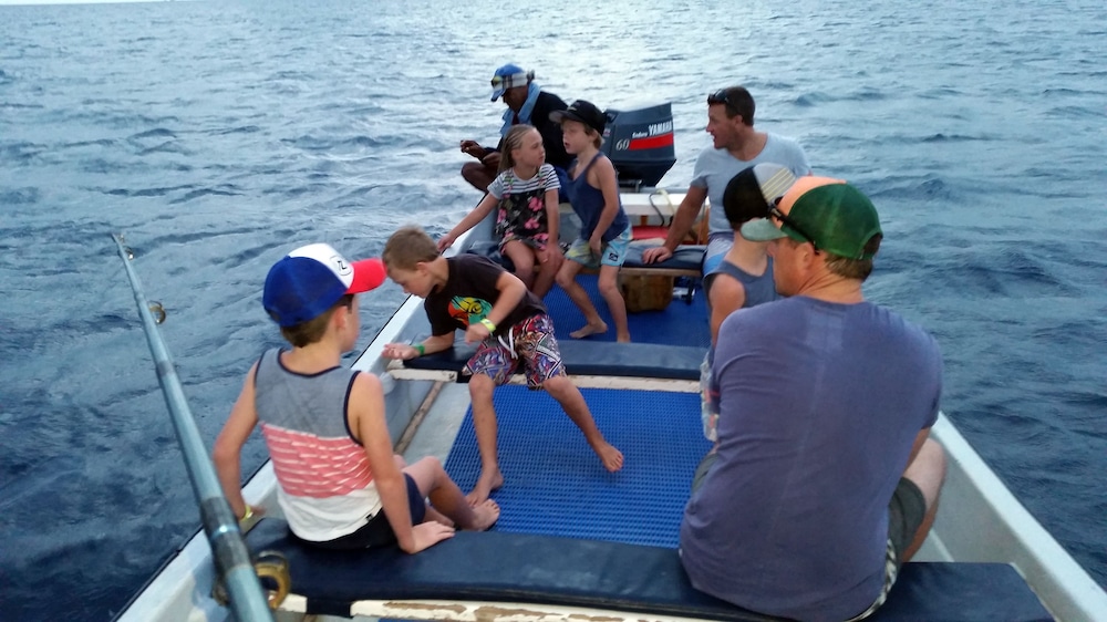 Ratu Kini Backpackers & Dive Resort 61/67