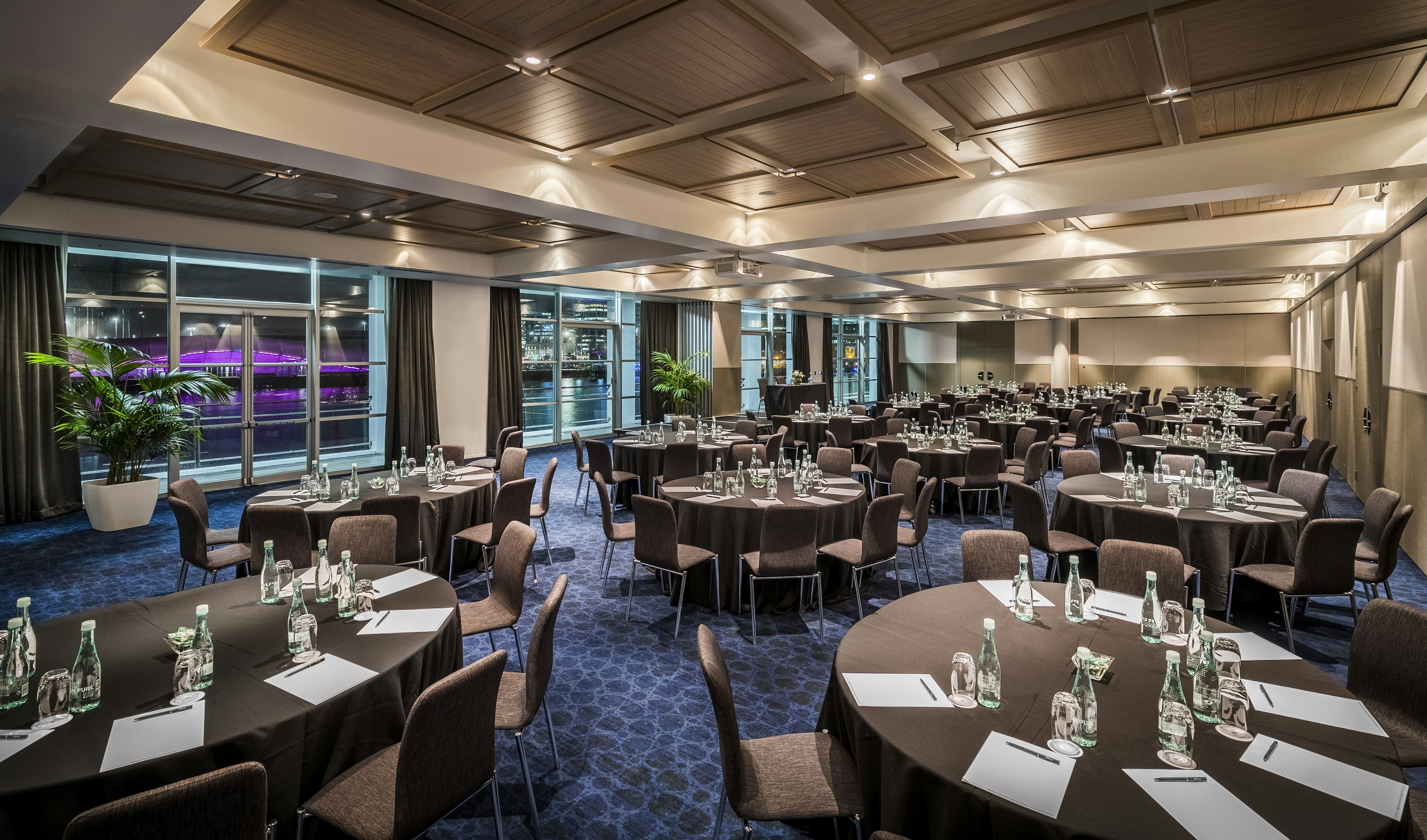 Hilton Auckland 51/78