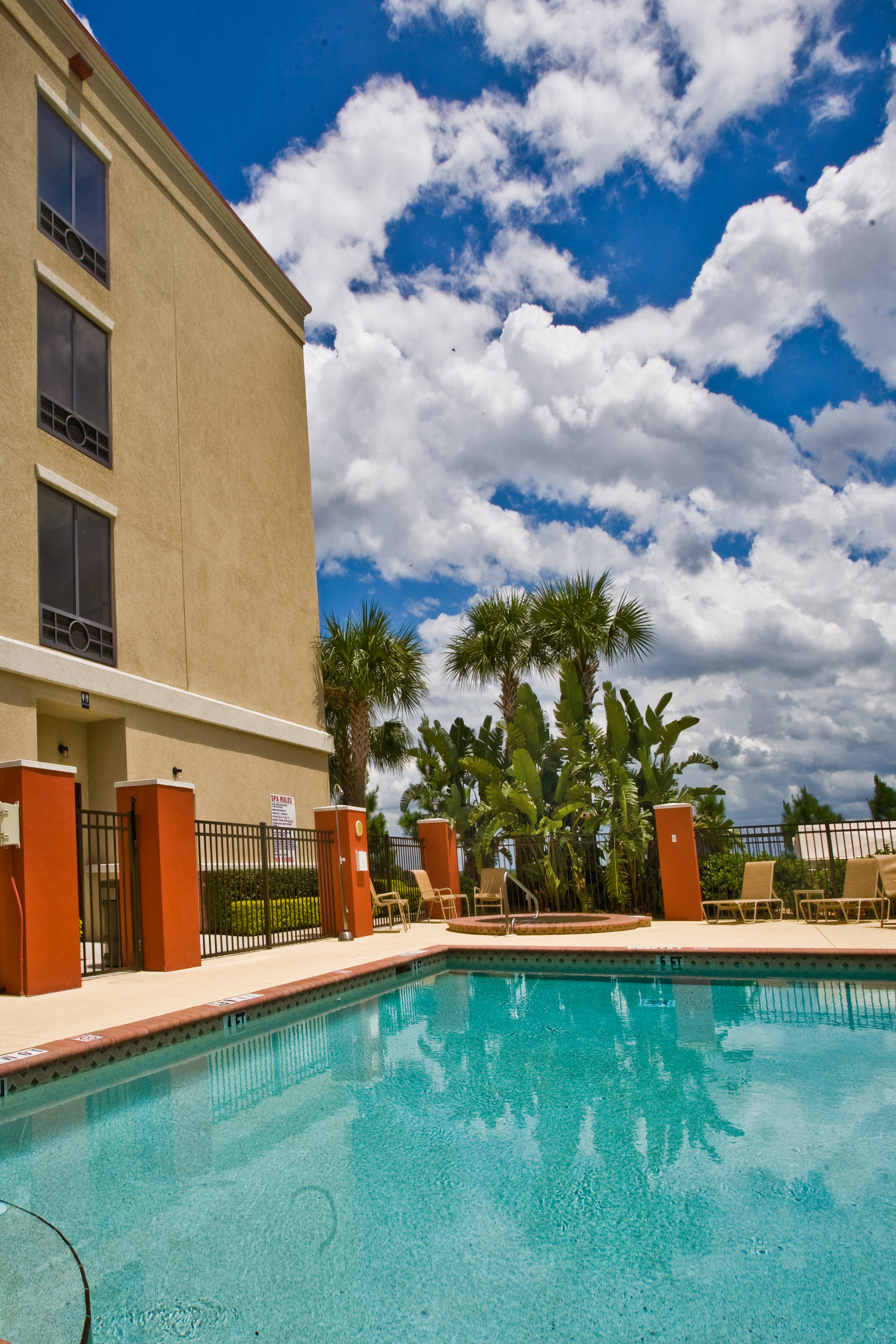 Holiday Inn Express Hotel And Suites Lake Placid 3/43