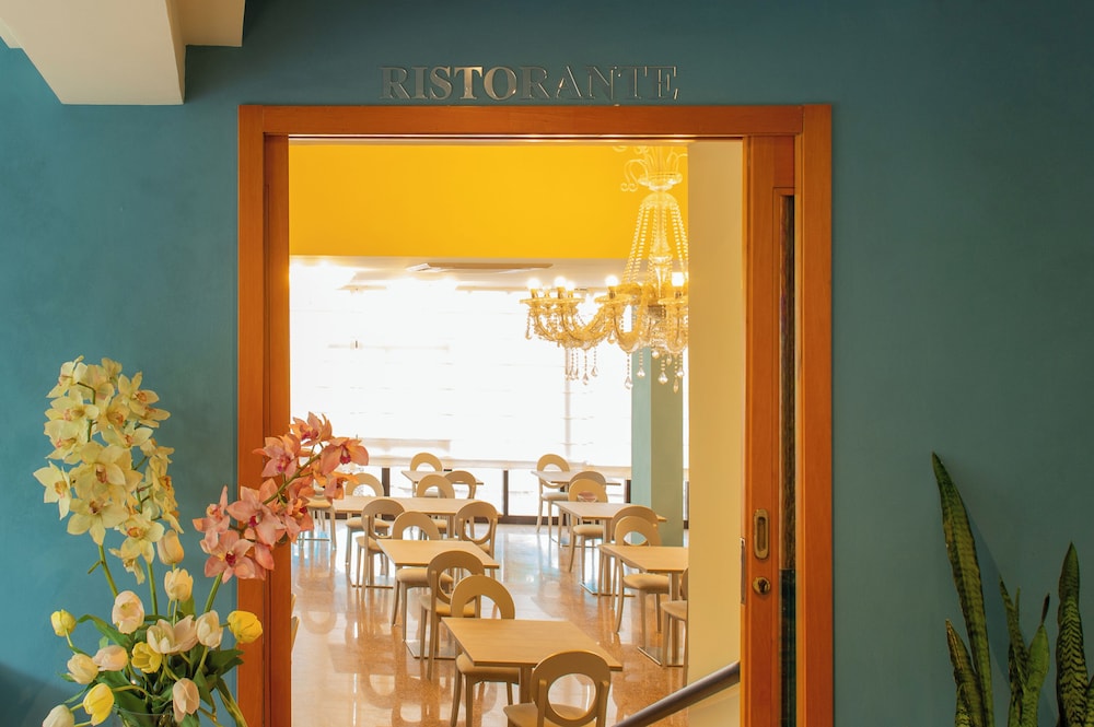 Hotel Paradiso Grottammare 25/50