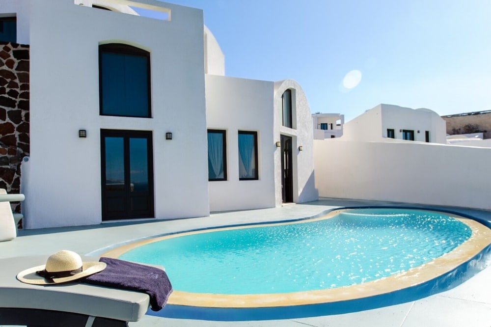 Grand Ambassador Santorini Hotel 8/78